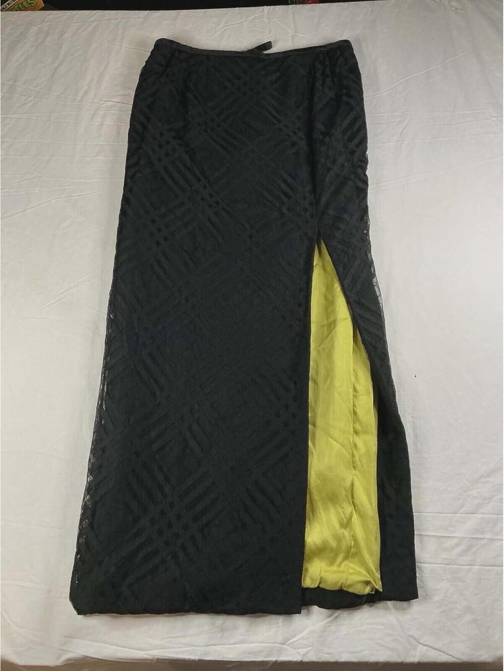 🖤 Ali Rahimi for Mon Atelier Black Lace Long Skirt Geometric Lined Slit Yellow